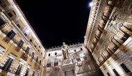 (FILES) This file photo taken on July 02, 2016 shows the headquarters of Italian bank Monte Dei Paschi di Siena at Piazza Salimbeni in Siena, Tuscany. AFP / GIUSEPPE CACACE