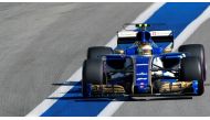 Sauber's German driver Pascal Wehrlein steers his car during the qualifying session for the Formula One Russian Grand Prix at the Sochi Autodrom circuit in Sochi on April 29, 2017. / AFP / Alexander NEMENOV
