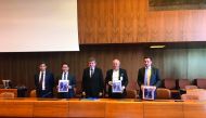 BWI’s General-Secretary, Ambet Yuson; VINCI’S Human Resources Director, Franck Mougin; QDVC’s CEO, Philippe Tavernier; and Guy Ryder, Director General of the ILO; during the agreement signing ceremony. 