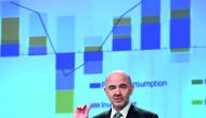 European Commissioner for Economic and Financial Affairs, Taxation and Customs Pierre Moscovici gestures as he presents the EU Winter 2018 Interim Economic Forecast at the European Commission in Brussels on February 7, 2018. AFP / Emmanuel Dunand