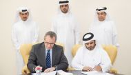 Misfer Bin Hamad Al Shahwani, QFFD’s Executive Director of Development Projects Department and Geert Cappelaere, Unicef Regional Director for the Middle East and North Africa, sign the agreement. 