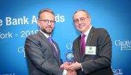 Chaouki Daher, General Manager and Head of Private Banking at ibq, receiving the award. 