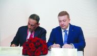 Ali Abdul Latif Al Misnad (left), Board Member of Qatar Chamber, and Roscongress Foundation CEO Alexander Stuglev, signing the MoU for cooperation in 
St Petersburg, Russia. 