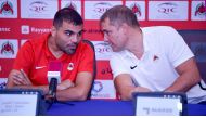Al Rayyan’s Uruguayan coach Diego Aguirre (right) and Argentinian international Gabriel Mercado during a press conference held in Doha, yesterday.
