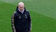 Real Madrid's French coach Zinedine Zidane attends a training session at the Real Madrid City sports facilities in Madrid on December 17, 2019, on the eve of their Spanish League football match against Barcelona FC. / AFP / JAVIER SORIANO