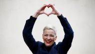 FILE PHOTO: Belarusian opposition politician Maria Kolesnikova makes a heart shape with her hands as she arrives for questioning at the Investigative Committee in Minsk, Belarus August 27, 2020. REUTERS/Vasily Fedosenko