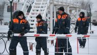 Specialists of the Russian Emergencies Ministry take part in a rescue operation following a fire in the Listvyazhnaya coal mine in the Kemerovo region, Russia, November 25, 2021. REUTERS.
