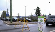 People are turned away at a COVID-19 testing centre in Western Sydney that is closed due to full capacity in the wake of the coronavirus disease (COVID-19) pandemic in Sydney, Australia, January 5, 2022. REUTERS/Jaimi Joy/File Photo
 