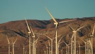 A wind farm is shown in Movave, California, U.S., November 8, 2019. REUTERS/Mike Blake/File Photo/File Photo