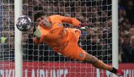 Chelsea's Spanish goalkeeper Kepa Arrizabalaga dives to save a free-kick during the UEFA Champions League round of 16 second-leg football match between Chelsea and Borrusia Dortmund at Stamford Bridge in London on March 7, 2023. Photo by ADRIAN DENNIS / AFP