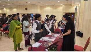 Participants during the fair. 