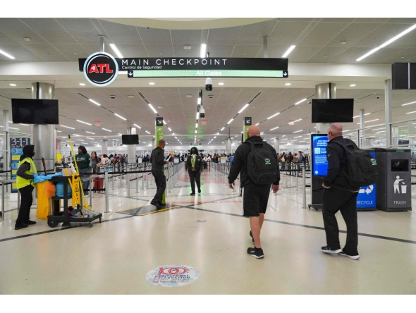 Lines are shorter as the morning continues at Atlanta Hartsfield-Jackson International Airport on March 26, 2026 in Atlanta, Georgia. Photo by Megan Varner / GETTY IMAGES NORTH AMERICA / Getty Images via AFP