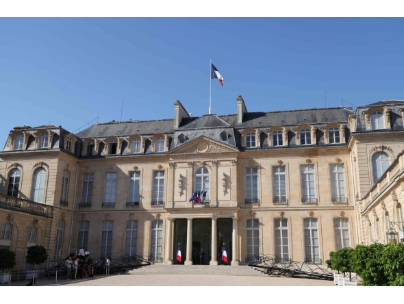 The main entrance to the Elysee palace is pictured in Paris on July 1, 2025. Photo by Ludovic MARIN / AFP