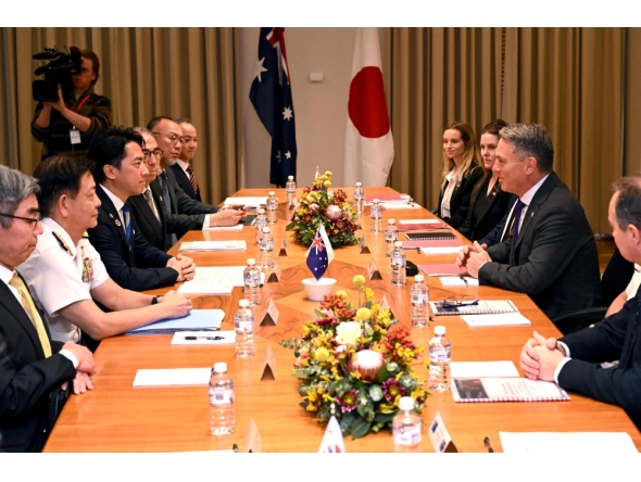 Australia's Deputy Prime Minister and Minister for Defence Richard Marles (2nd R) speaks with Japan's Minister of Defense Koizumi Shinjiro (3rd L) during a Defence Ministers' Meeting in Melbourne on April 18, 2026. (Photo by William West / AFP)
 