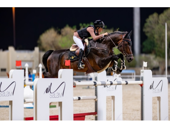 Cyrine Cherif guided Triple T Calamando Blue to a faultless finish in 31.48 seconds to win the Diamond Tour class during the 11th round of Hathab.