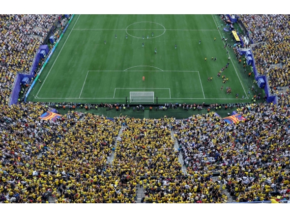 The crowd reacts after Gonzalo Plata #19 of Ecuador scored his team's second goal during the FIFA World Cup 2026 Group E match between Ecuador and Germany at New York New Jersey Stadium on June 25, 2026 in East Rutherford, New Jersey. Al Bello/Getty Images/AFP