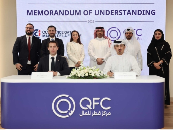  Mansoor Rashid Al-Khater, Chief Executive Officer, QFC and Edouard Thevenin, President, CCI France Qatar with other officials during the MoU signing. 