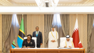 Prime Minister and Minister of Foreign Affairs H E Sheikh Mohammed bin Abdulrahman bin Jassim Al-Thani and Prime Minister of Tanzania H E Dr. Mwigulu Nchemba witness the signing of MoU.
