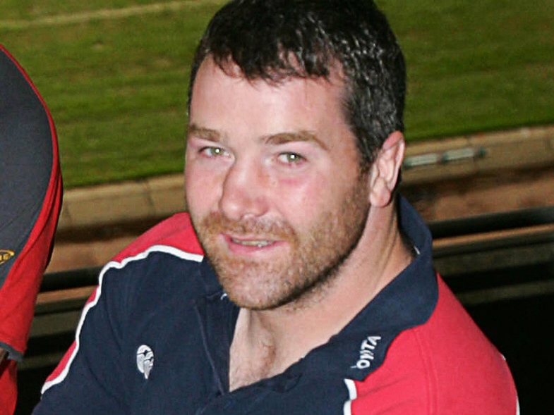 (FILES) This file photo taken on May 19, 2006 shows Anthony Foley, then Munster's captain posing at the Millennium Stadium, in Carddiff, in Wales, one day ahead of the Heineken Cup Final in Cardiff. / AFP / MARTYN HAYHOW