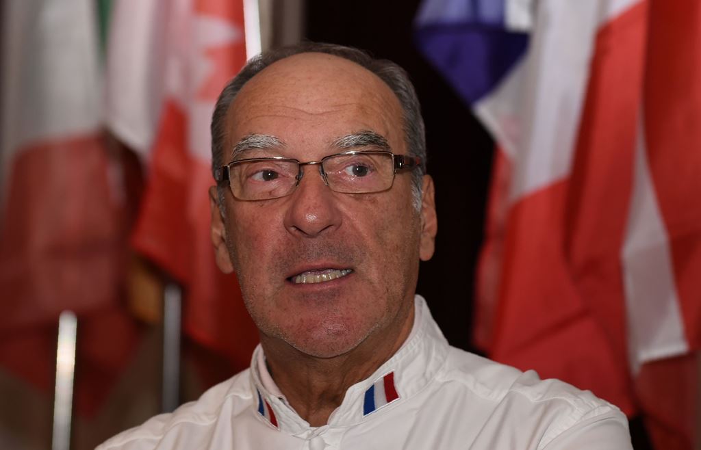 Bernard Vaussion, chef to the president of France, speaks to an AFP reporter at a function in New Delhi on October 24, 2016. AFP / SAJJAD HUSSAIN
