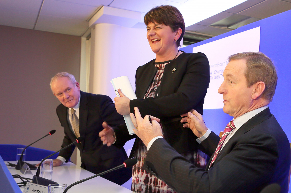 Northern Irish deputy First Minister Martin McGuinness, Northern Irish First Minister Arlene Foster and Irish Prime Minister Enda Kenny take part in a joint press conference after a North South Ministerial Council (NSMC) meeting in Armagh on November 18, 