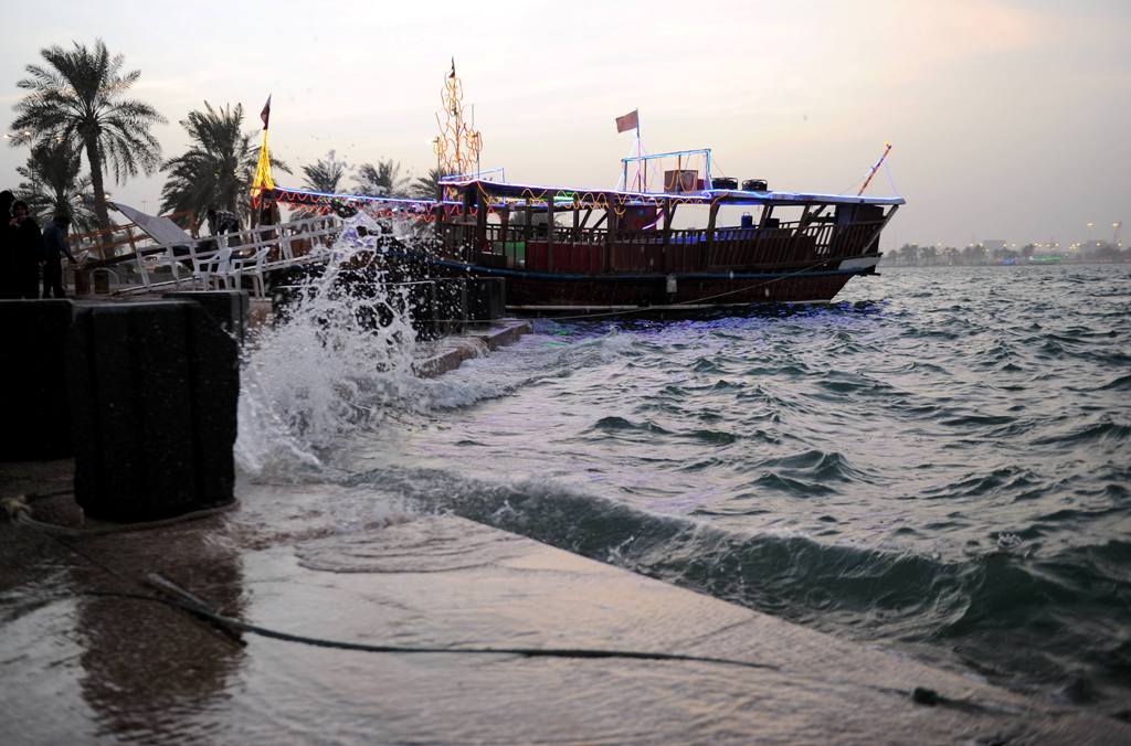 (File photo) Doha Corniche. August 2, 2015. Abdul Basit © The Peninsula