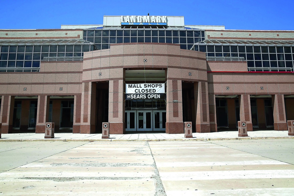 The Landmark Mall which opened in 1965 now sits empty after being closed earlier this year, on August 9, 2017 in Alexandria, Viginia. Malls across America are struggling to keep tenants as online retail sales is on the rise. Mark Wilson/Getty Images/AFP