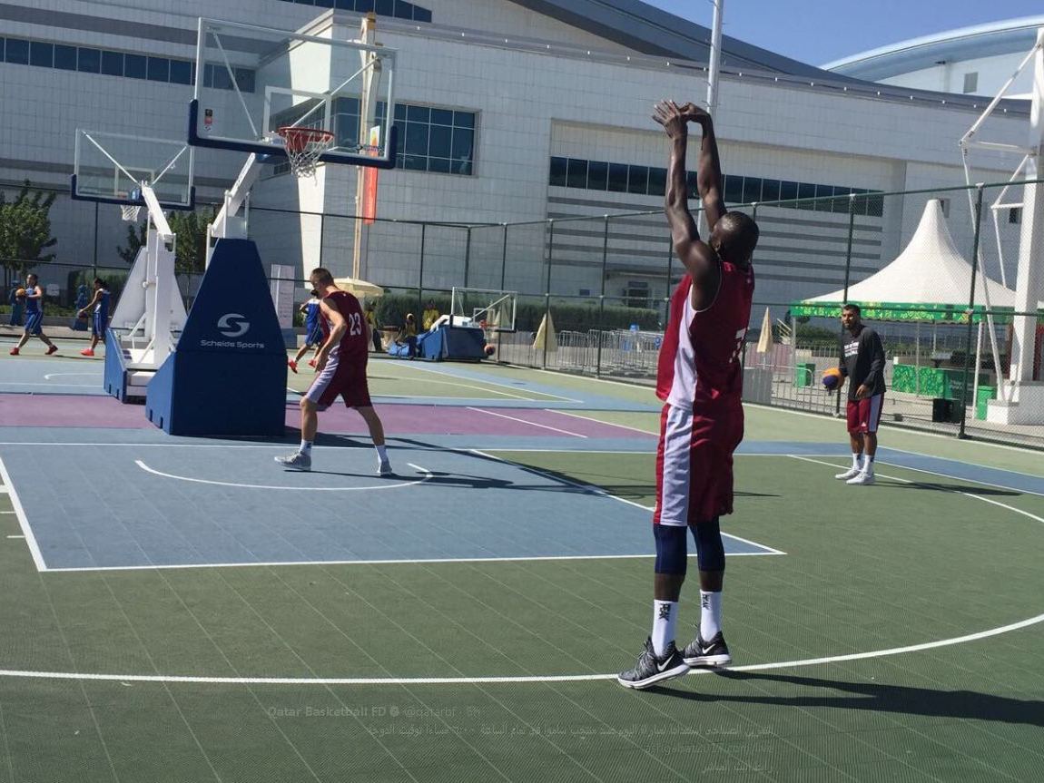 Qatar's basketball players training. (Source: twitter/@qatarbf)