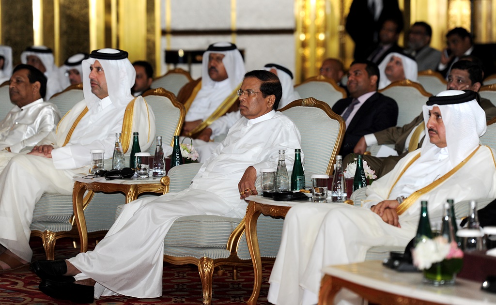 Minister of Economy and Commerce H E Sheikh Ahmed bin Jassim Al Thani (left); Sri Lankan President Maithripala Sirisena (centre); and Chairman of Qatar Chamber Sheikh Khalifa bin Jassim Al Thani at the Qatar-Sri Lanka Business and Investment Meeting at th
