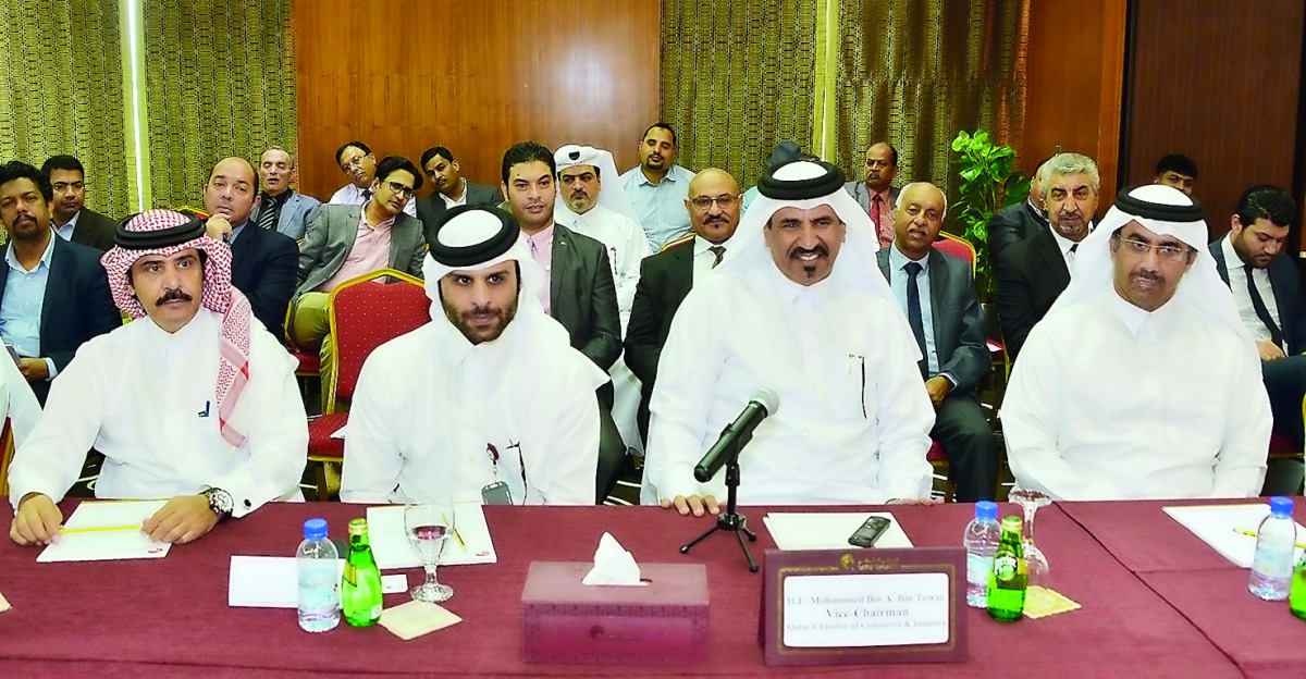 Mohammed bin Ahmed bin Towar Al Kuwari (second right), Vice-Chairman of Qatar Chamber,  presiding over the Qatari businessmen’s meeting with the visiting trade delegation from South Africa at the Chamber’s headquarters, yesterday.