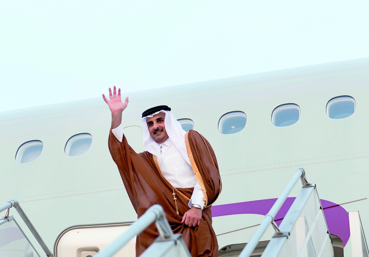 Emir H H Sheikh Tamim bin Hamad Al Thani waving as he leaves Republic of Côte d’Ivoire at the Abidjan International Airport.