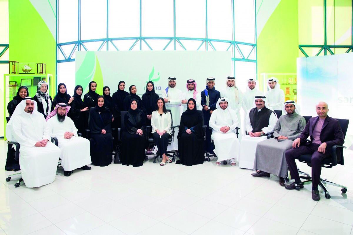 Officials, experts and other participants during the arbitration and evaluation session. 