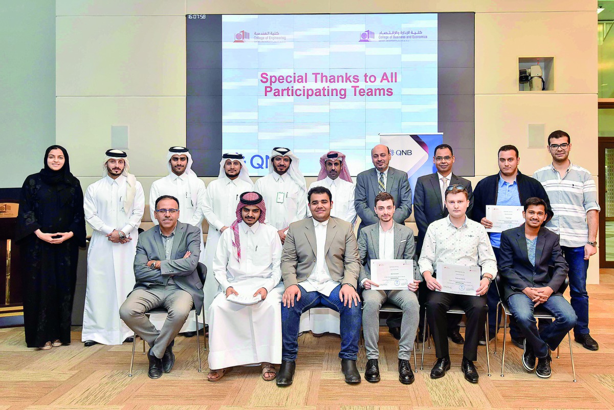 The winners and other participants at the 5th Annual Innovation and Entrepreneurship Contest 2017.