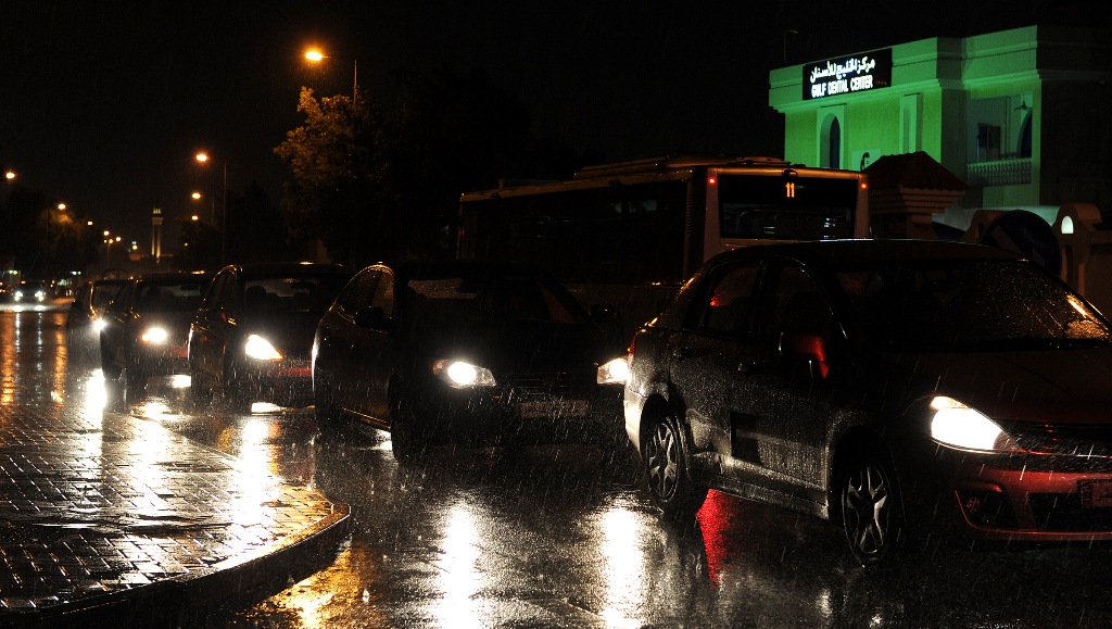 Motorists driving carefully during the drizzle last evening in Doha. February 27, 2018. Salim Matramkot © The Peninsula