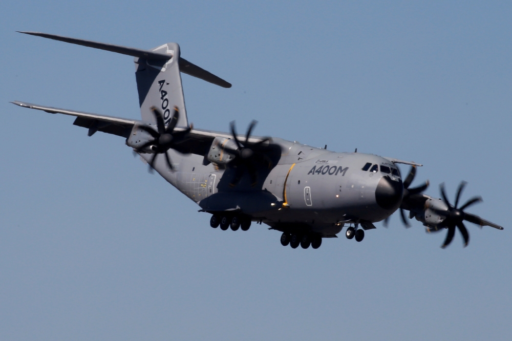 An Airbus A400M aircraft flies during a display on the first day of the 52nd Paris Air Show at Le Bourget airport near Paris, France, June 19, 2017. Reuters/Pascal Rossignol