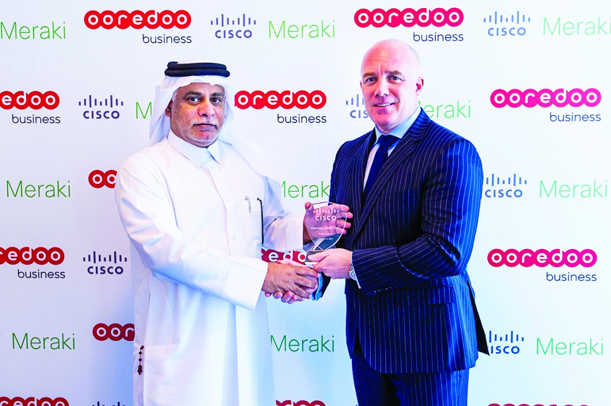 Yousuf Abdulla Al Kubaisi, Chief Operating Officer, Ooredoo Qatar receiving the Gold Certification.