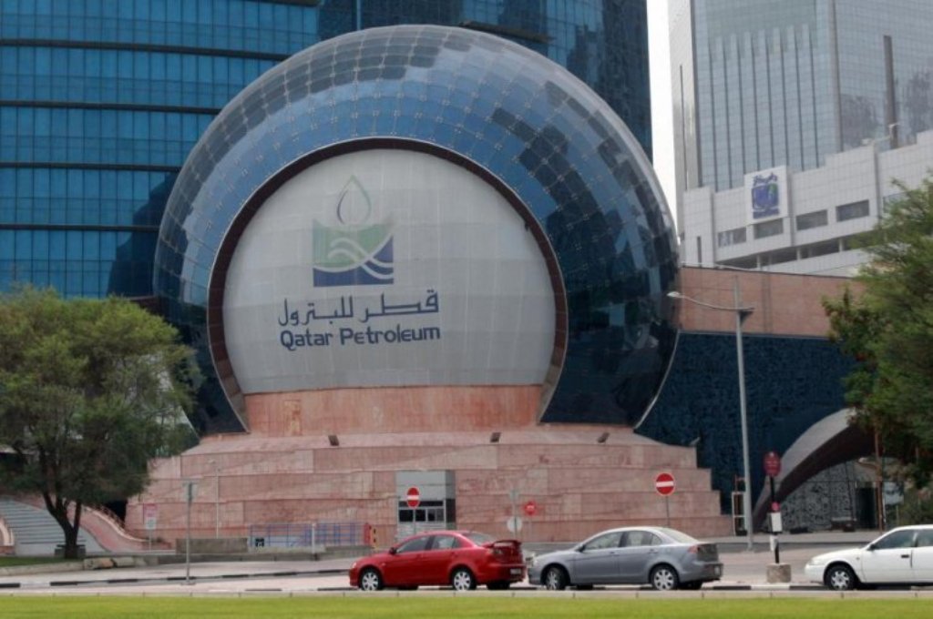 FILE PHOTO. Qatar Petroleum headquarters in Doha (Reuters)
