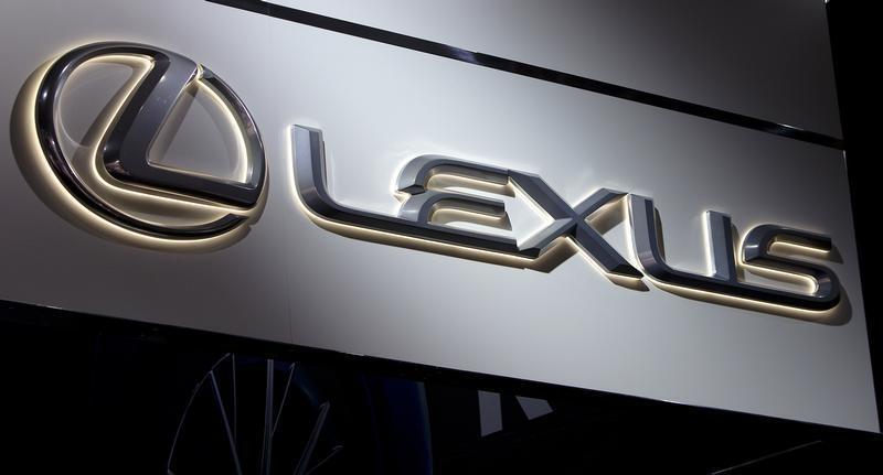 A Lexus logo is pictured at the Jacob Javits Convention Center during the New York International Auto Show in New York April 16, 2014. Reuters/Carlo Allegri