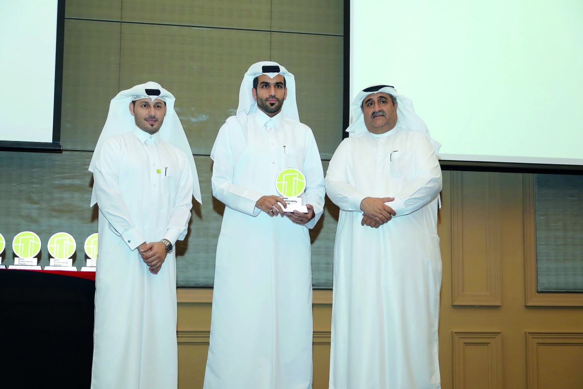 Senior officials from Nakilat and Qatar Green Building Council, the organiser of the event, at the award ceremony in Doha, recently. 