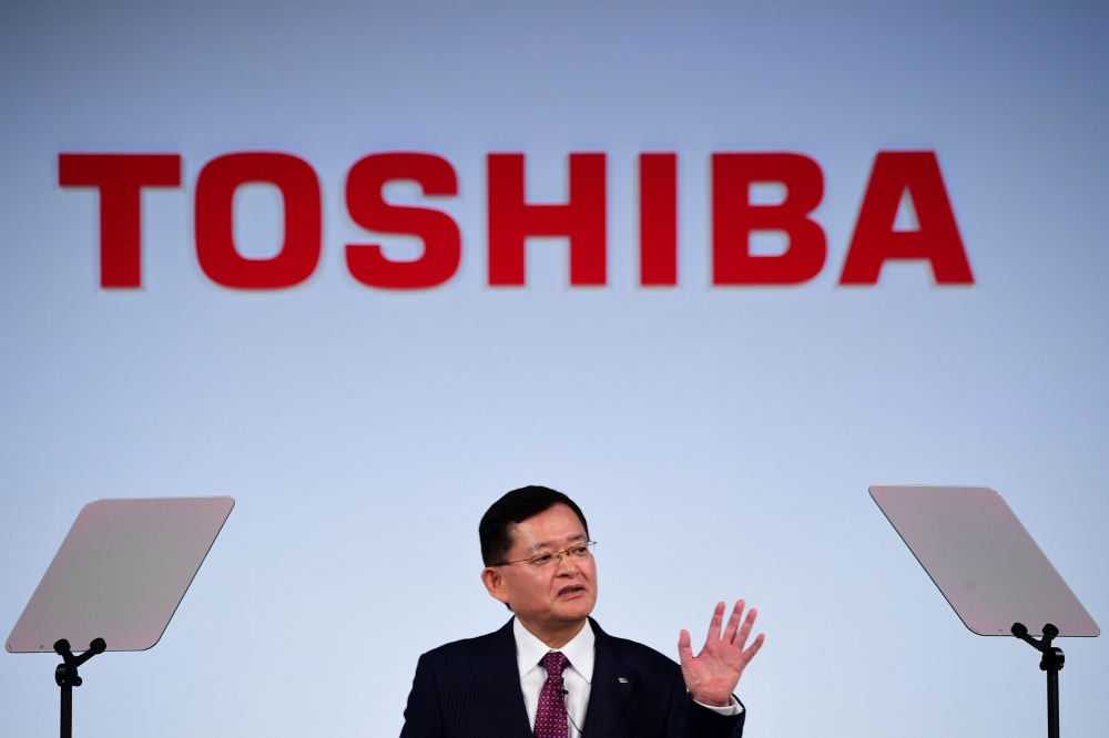 Toshiba chairman and CEO Nobuaki Kurumatani attends a press conference in Tokyo on November 8, 2018. AFP / Martin BUREAU