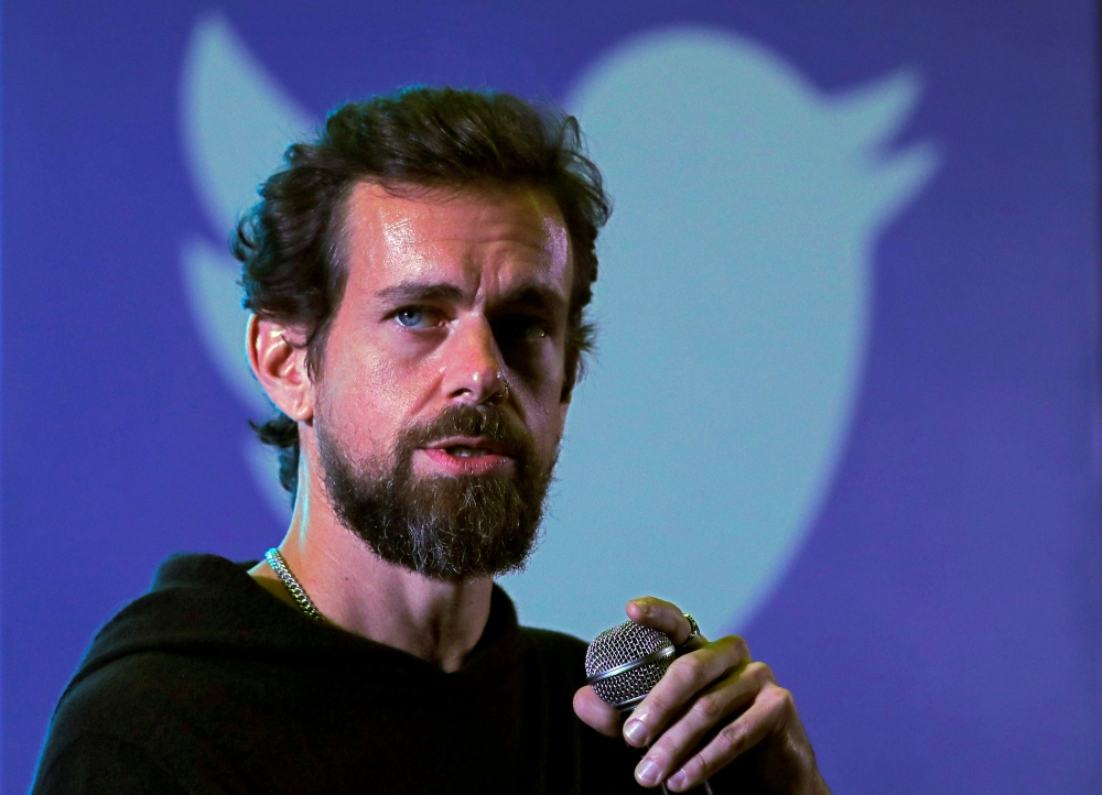 FILE PHOTO: Twitter CEO Jack Dorsey addresses students during a town hall at the Indian Institute of Technology (IIT) in New Delhi, India, November 12, 2018. REUTERS/Anushree Fadnavis/File Photo