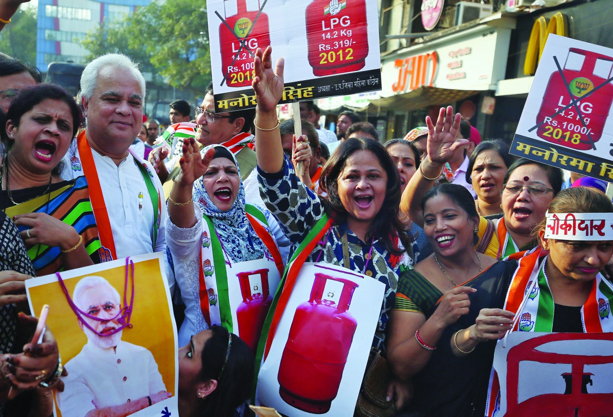 Women shout slogans during a protest, organised by the members of the All India Mahila Congress, against a price hike in cooking gas and electricity in Mumbai, India, November 30, 2018. Reuters/Francis Mascarenhas