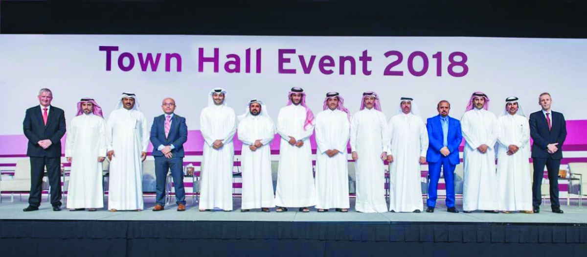 Khalid bin Khalifa Al Thani, Qatargas CEO, and the Qatargas Management Leadership Team at the annual Town Hall meeting at QNCC.