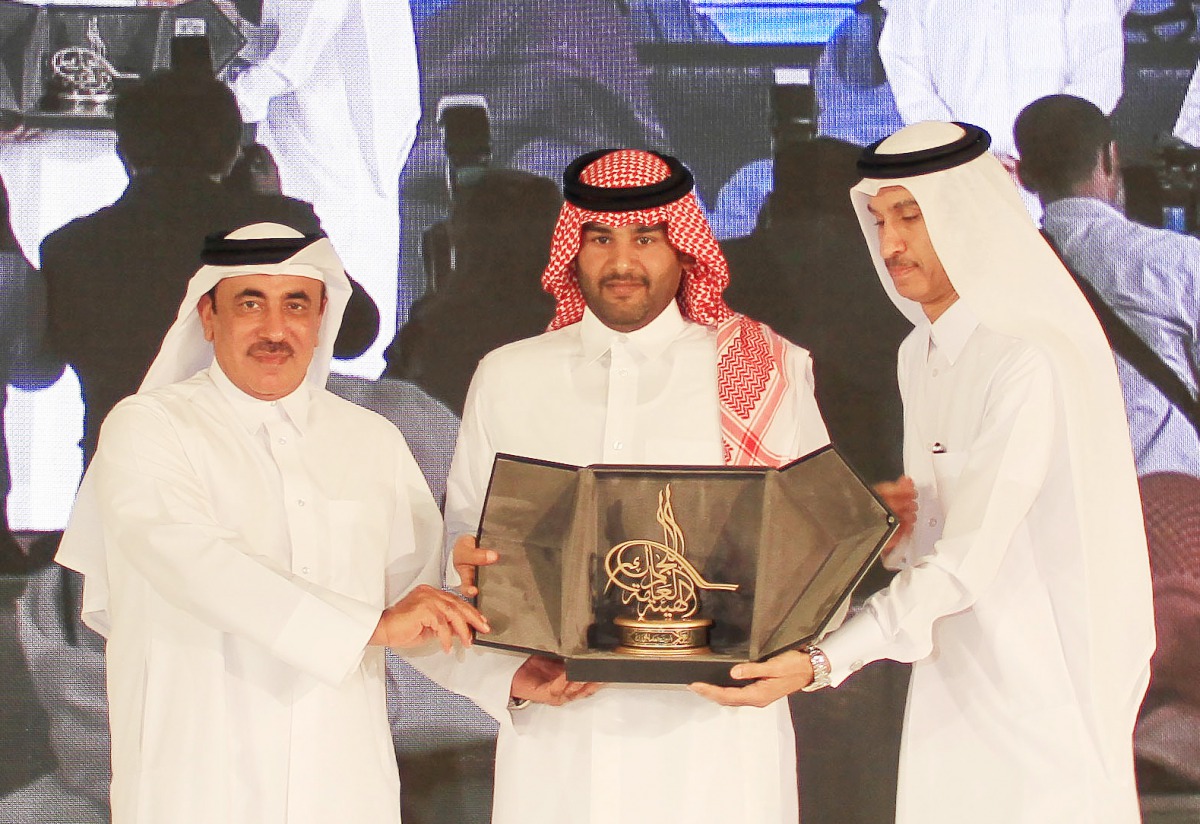 GWC Vice-Chairman Sheikh Fahad bin Hamad bin Jassem bin Jabor Al Thani (centre) receiving the award. 