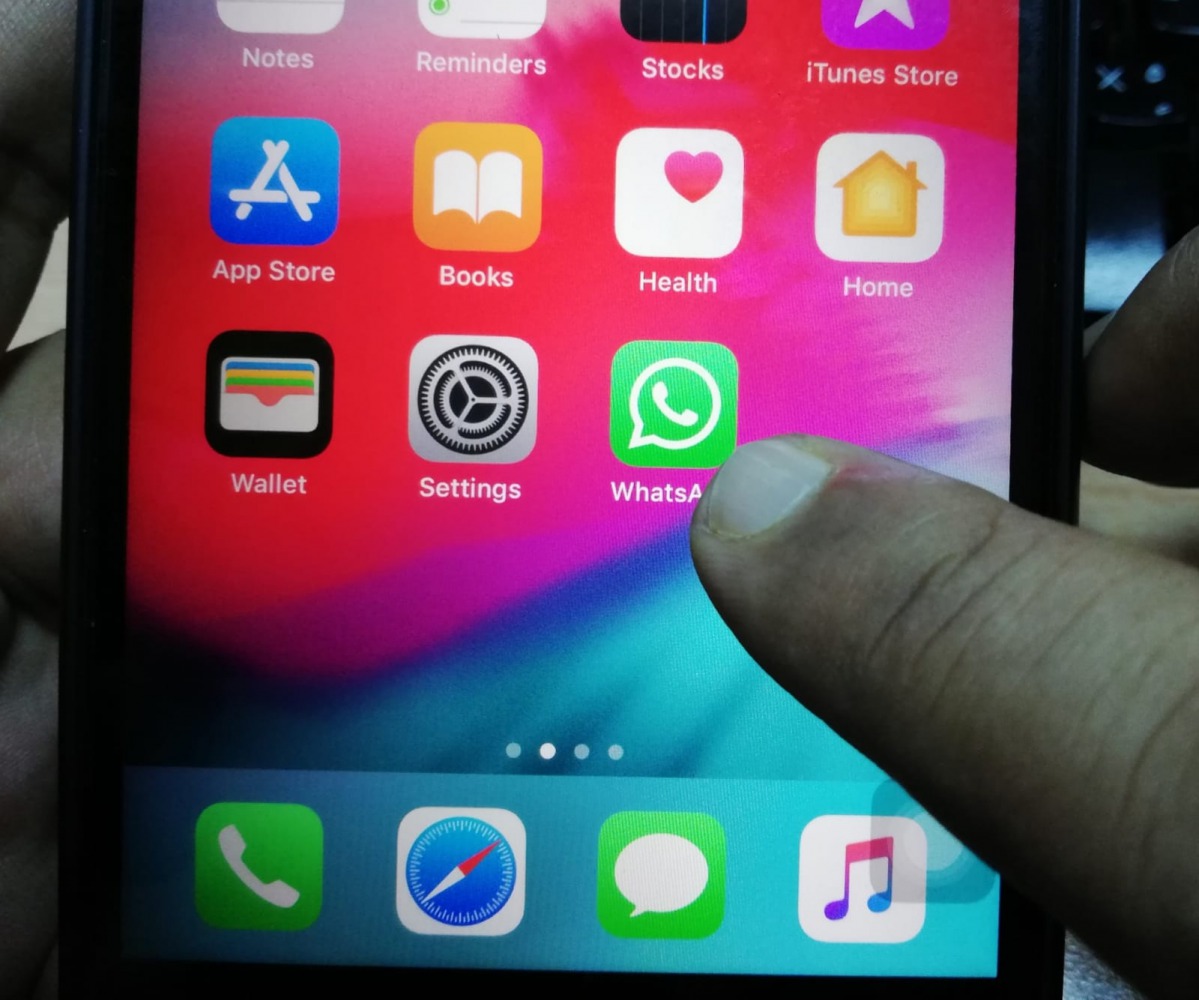 To enable the feature in WhatsApp, iPhone users need to go to the settings, account, privacy and then screen lock and turn on Touch ID or Face ID. (Illustrative image: Salim Matramkot)