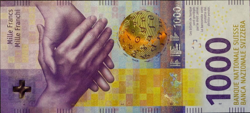 A close-up picture shows the new 1,000 franc banknote during a presentation of the Swiss National Bank (SNB) in Zurich, Switzerland March 5, 2019. Reuters/Arnd Wiegmann 