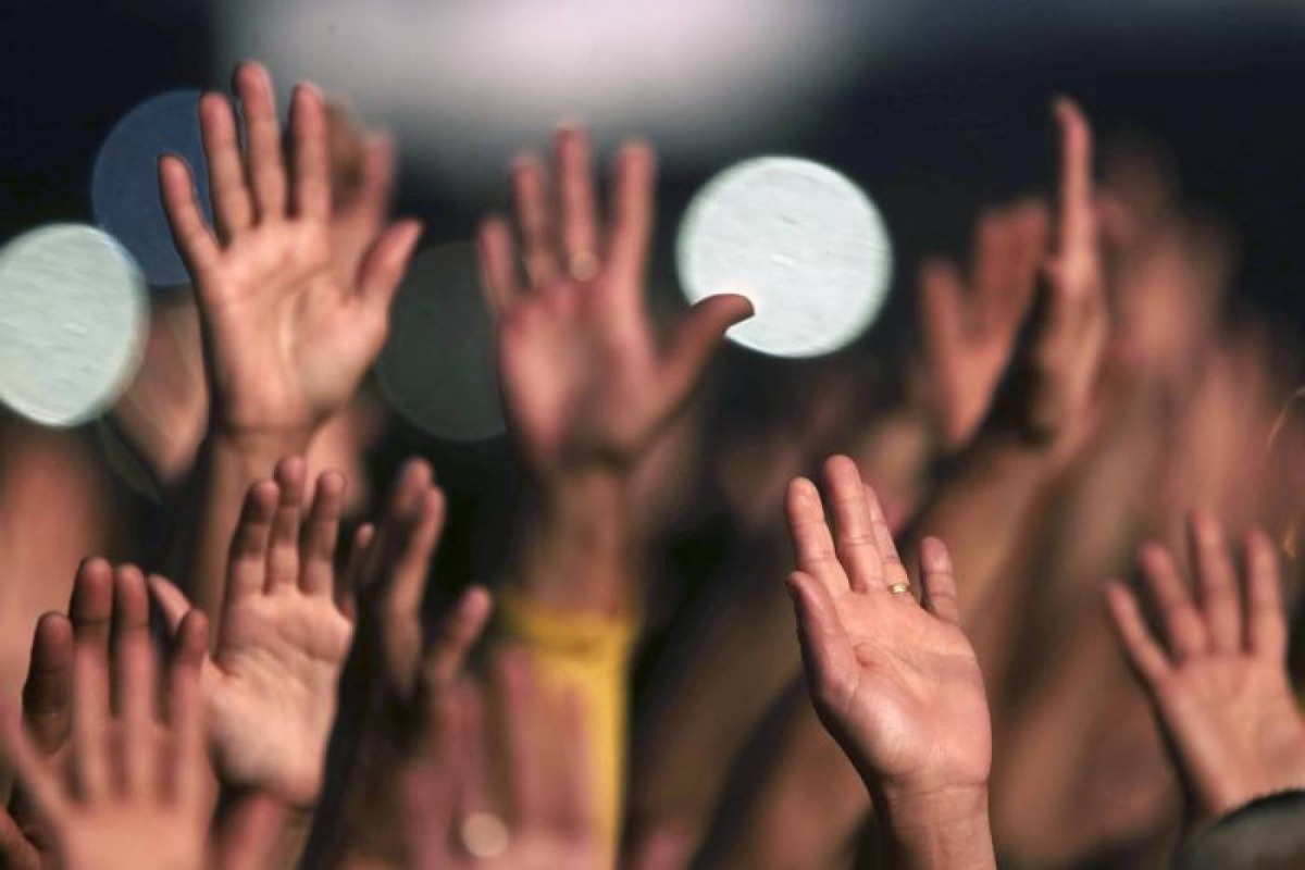 ARCHIVE PHOTO: People worship during the 