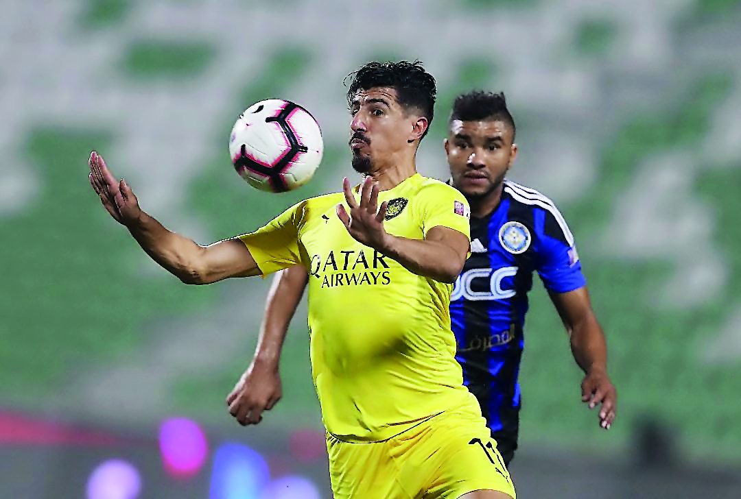Al Sadd’s Baghdad Bounedjah controls the ball during the QNB Stars League match against Al Sailiya, yesterday.