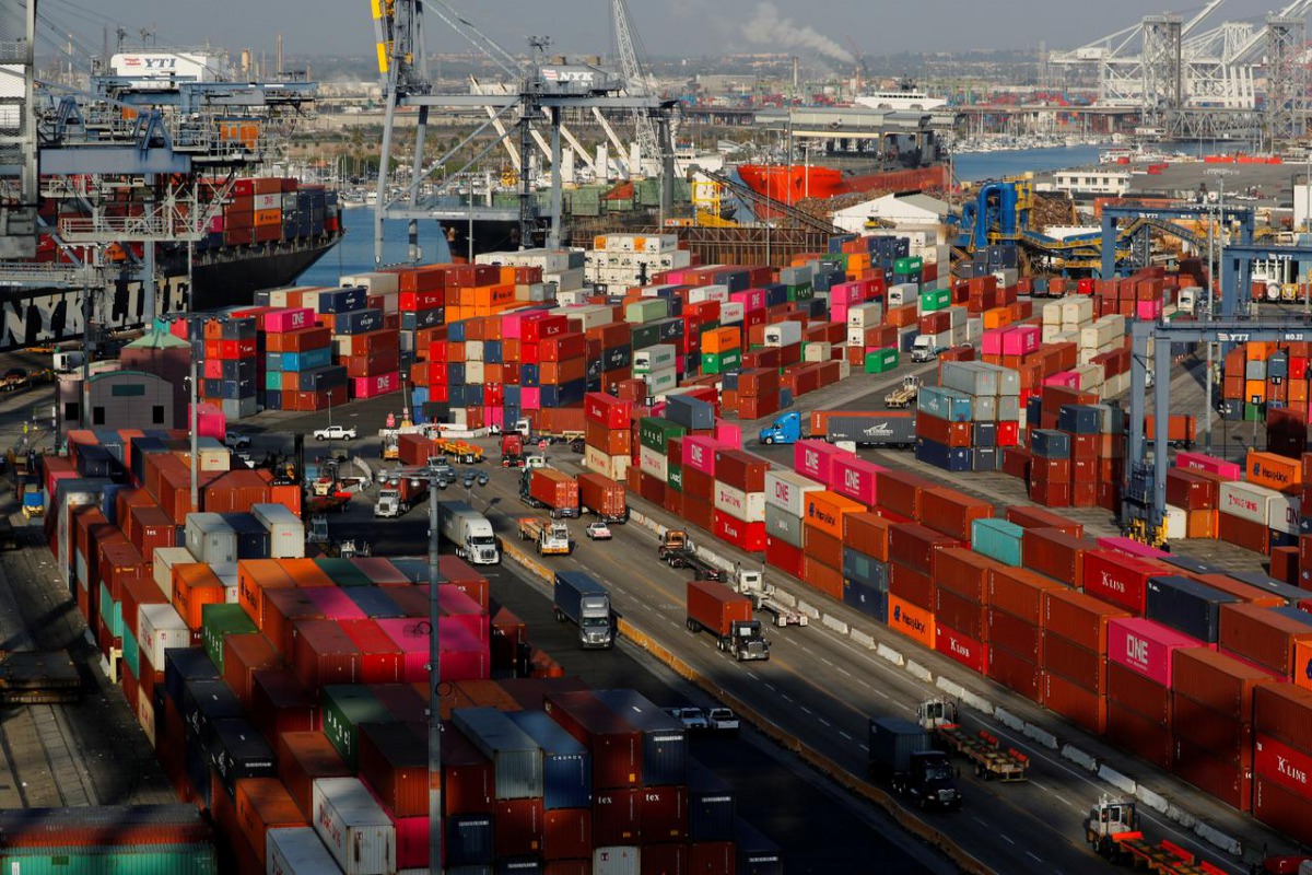 Shipping containers are pictured at Yusen Terminals (YTI) on Terminal Island at the Port of Los Angeles in Los Angeles, January 30, 2019. Reuters/Mike Blake