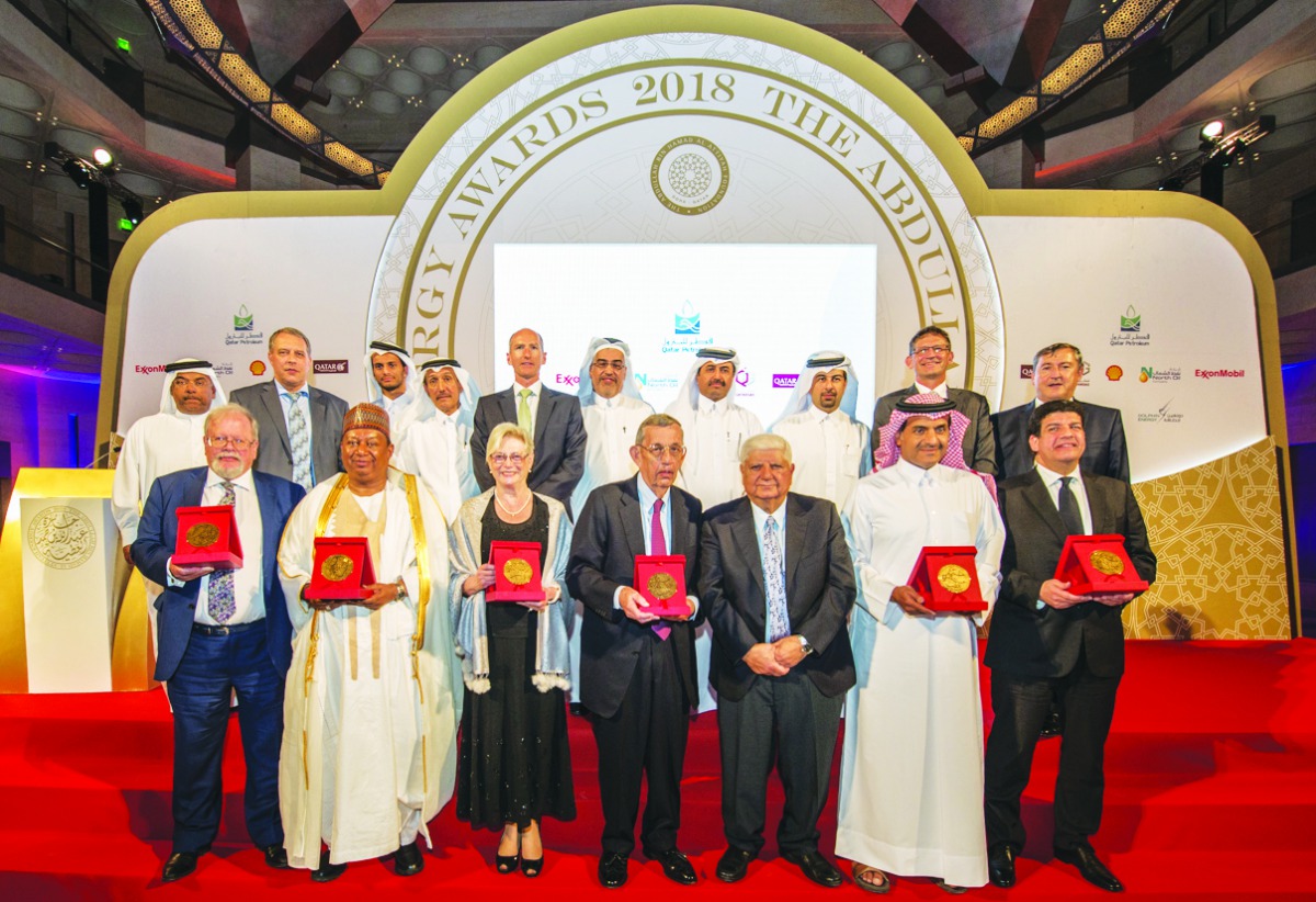 Officials and dignitaries with previous year’s winners.